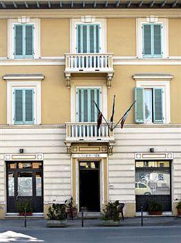 Hotel Torre Matilde Βιαρέτζιο Εξωτερικό φωτογραφία
